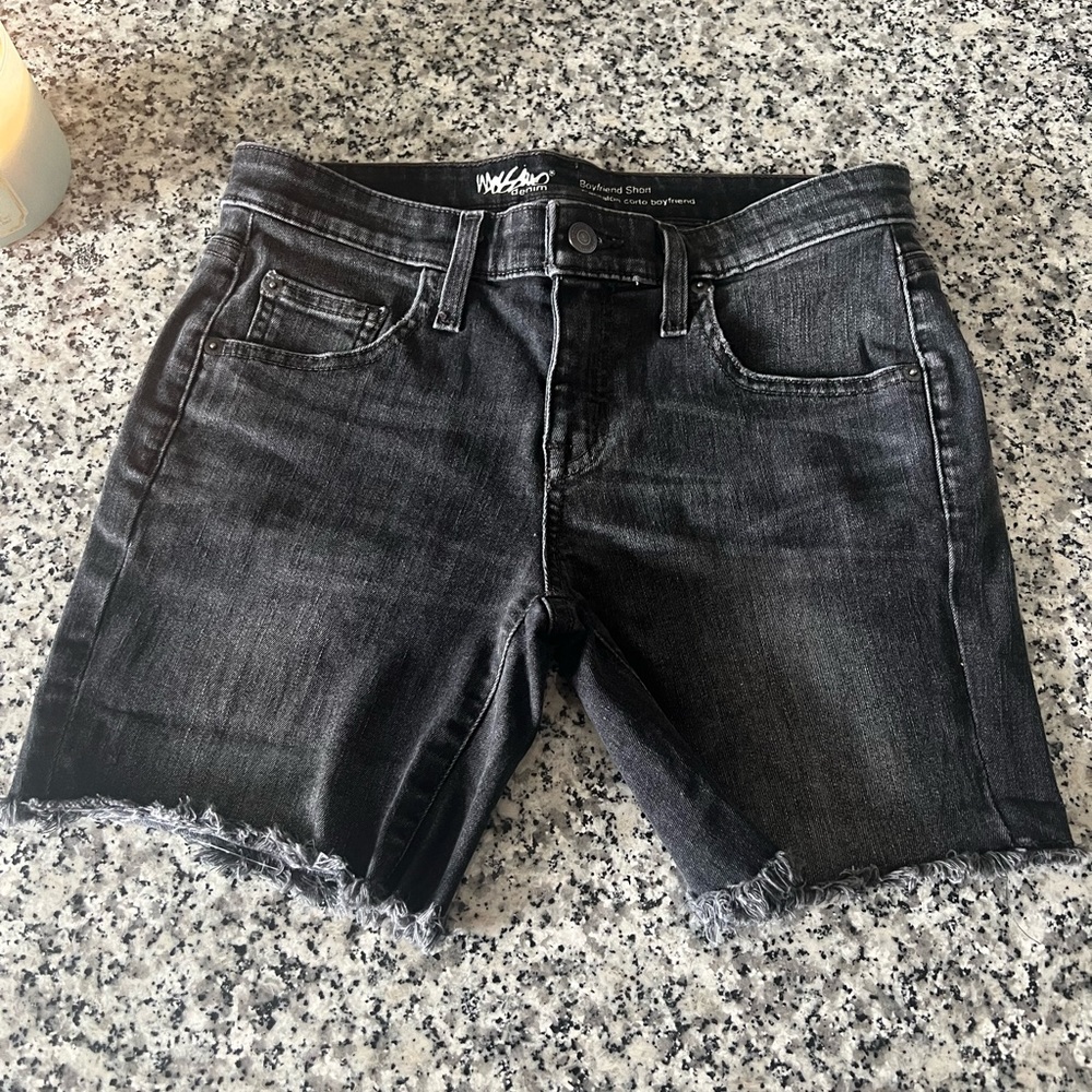 Black Boyfriend shorts Size 0